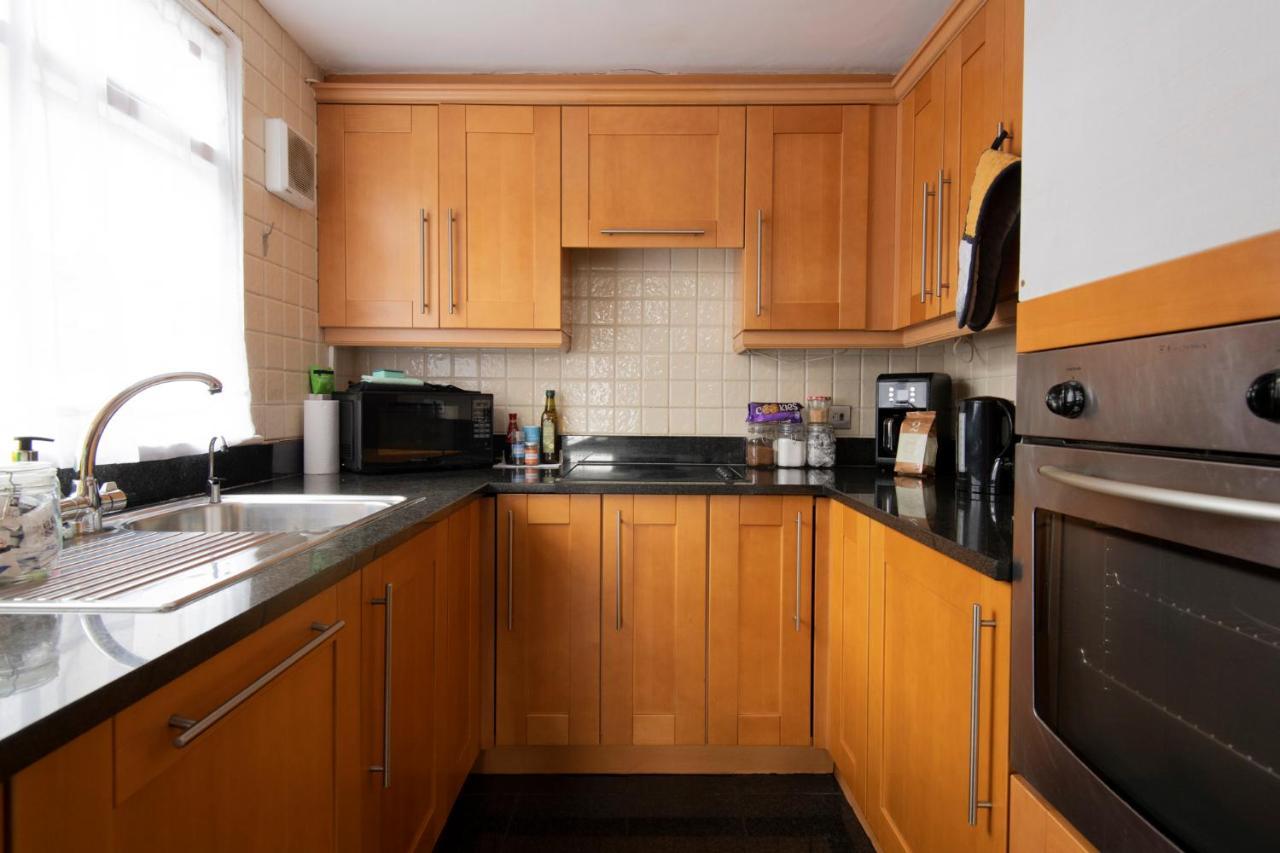 Fantastic 3 Bed Brighton House- Sleeps 6- Superfast Wifi And Garage Leilighet Eksteriør bilde