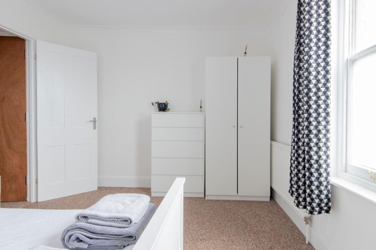 Fantastic 3 Bed Brighton House- Sleeps 6- Superfast Wifi And Garage Leilighet Eksteriør bilde