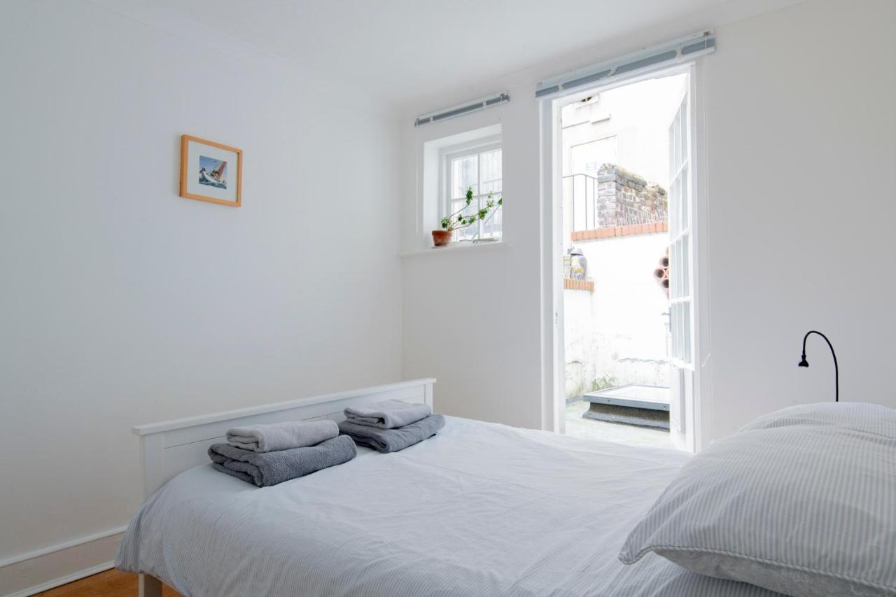 Fantastic 3 Bed Brighton House- Sleeps 6- Superfast Wifi And Garage Leilighet Eksteriør bilde