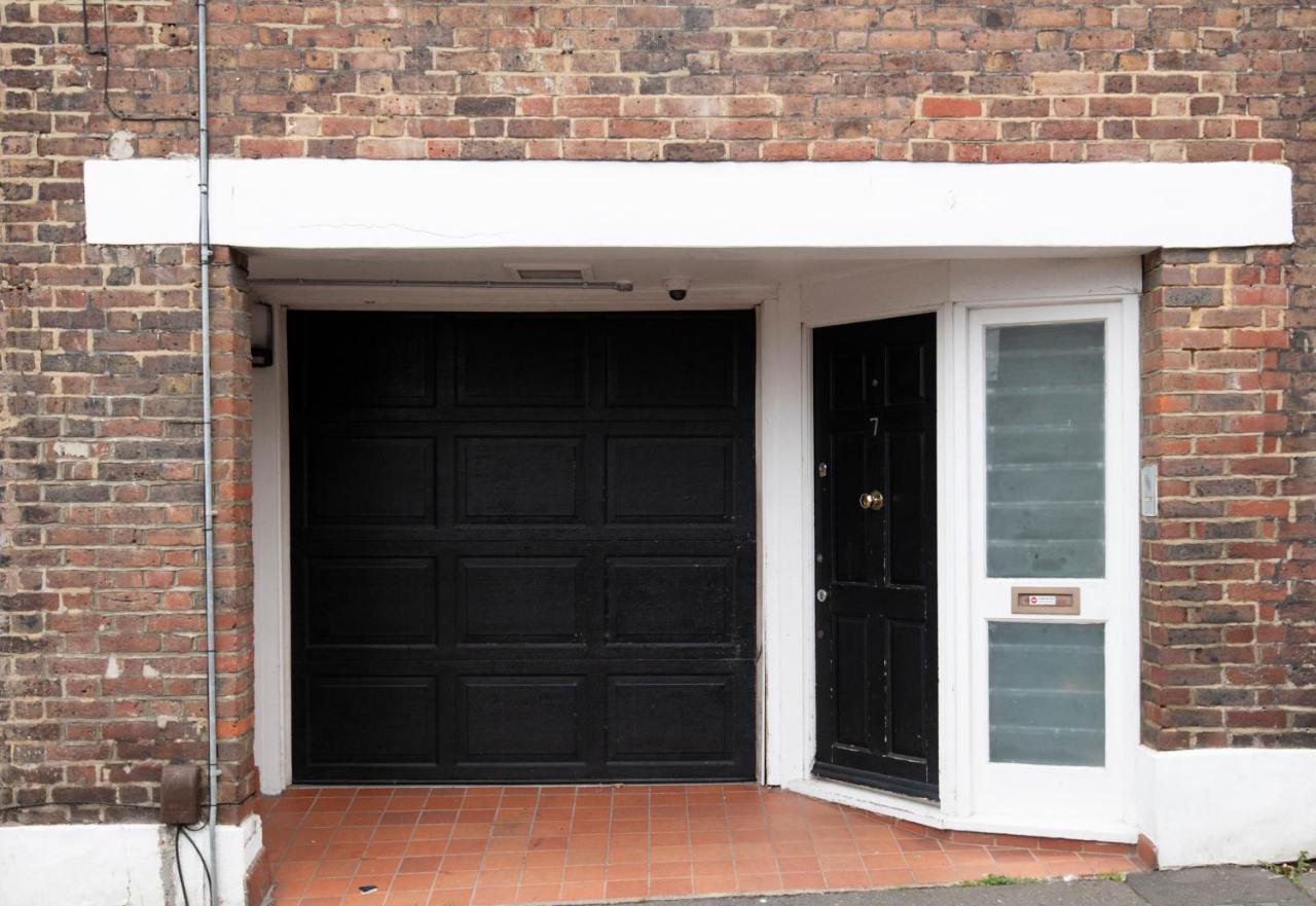 Fantastic 3 Bed Brighton House- Sleeps 6- Superfast Wifi And Garage Leilighet Eksteriør bilde