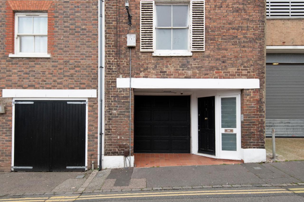 Fantastic 3 Bed Brighton House- Sleeps 6- Superfast Wifi And Garage Leilighet Eksteriør bilde